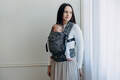 :LNNLGHT_WLD_SL_CCN #babywearing