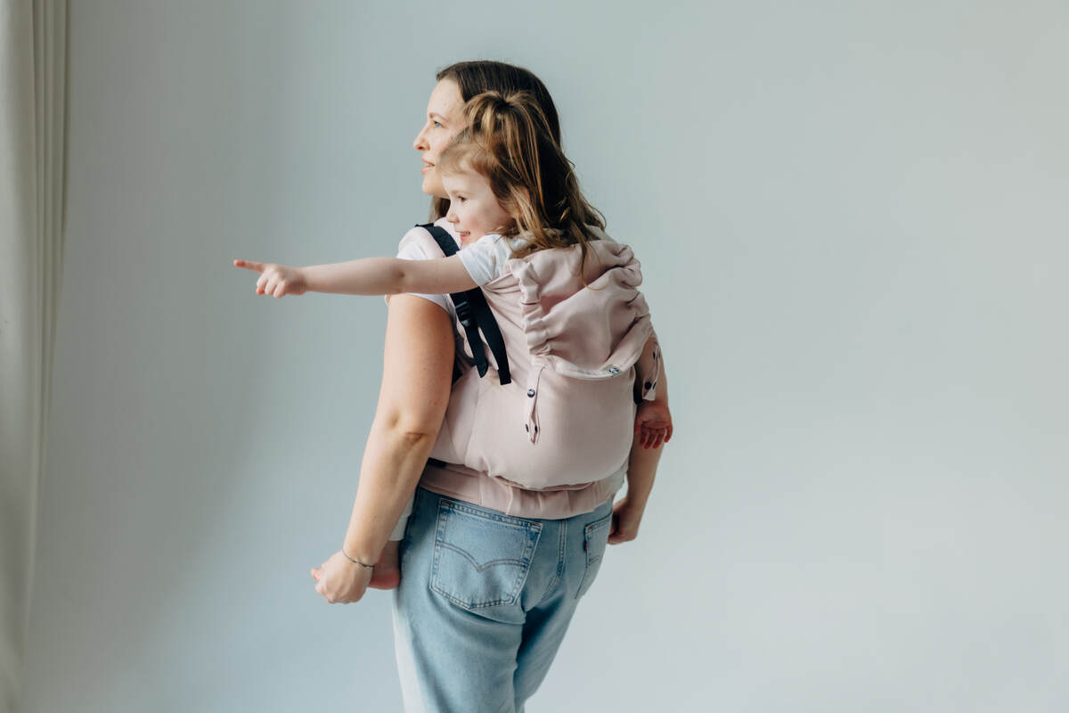 :LNNPRSCHL_MRSHMLLW #babywearing