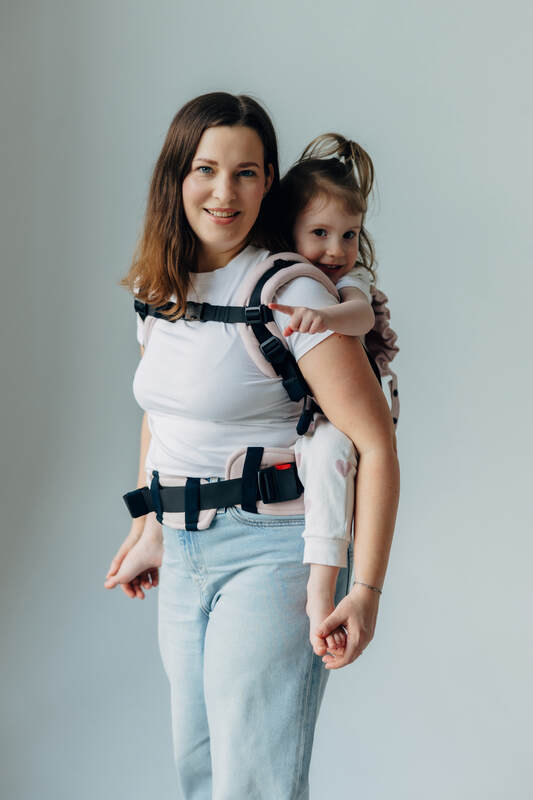 :LNNPRSCHL_MRSHMLLW #babywearing