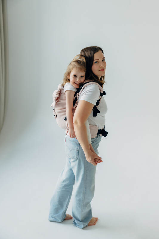 :LNNPRSCHL_MRSHMLLW #babywearing