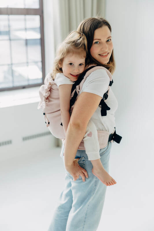 :LNNPRSCHL_MRSHMLLW #babywearing