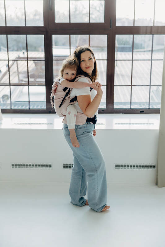 :LNNPRSCHL_MRSHMLLW #babywearing