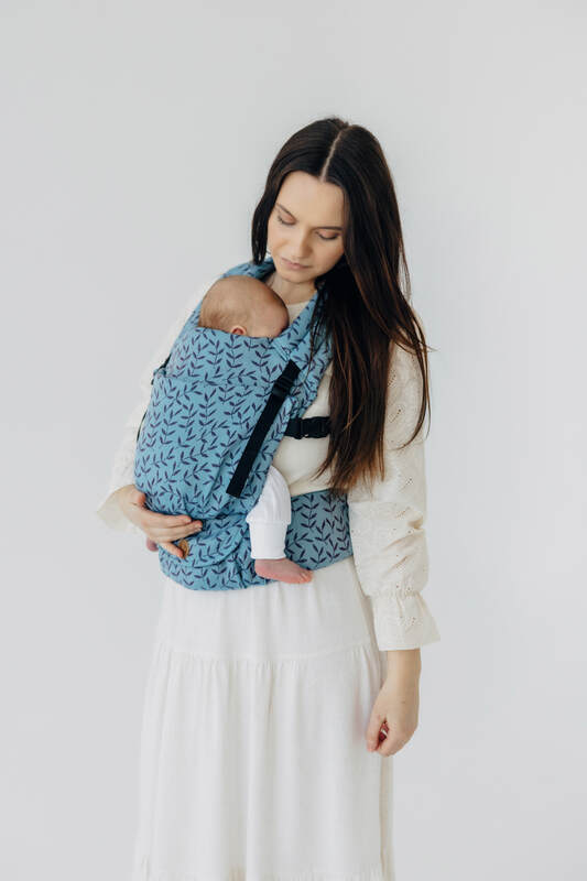 :LNNLGHT_ENCHNTD_NK_FR #babywearing