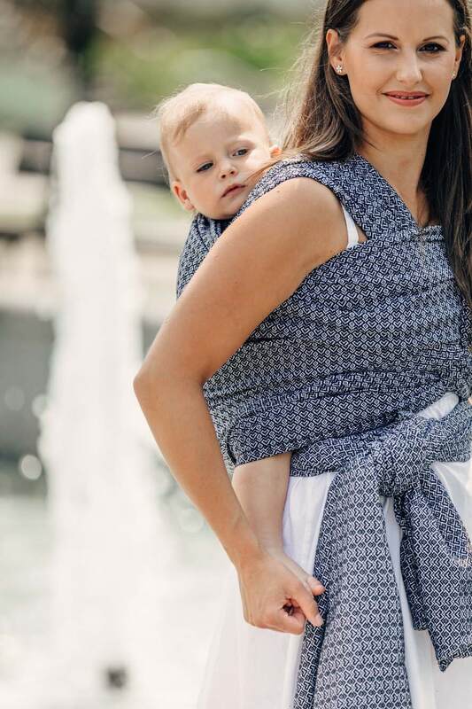 :WVJ_L_LTTL_LV_HRMN #babywearing