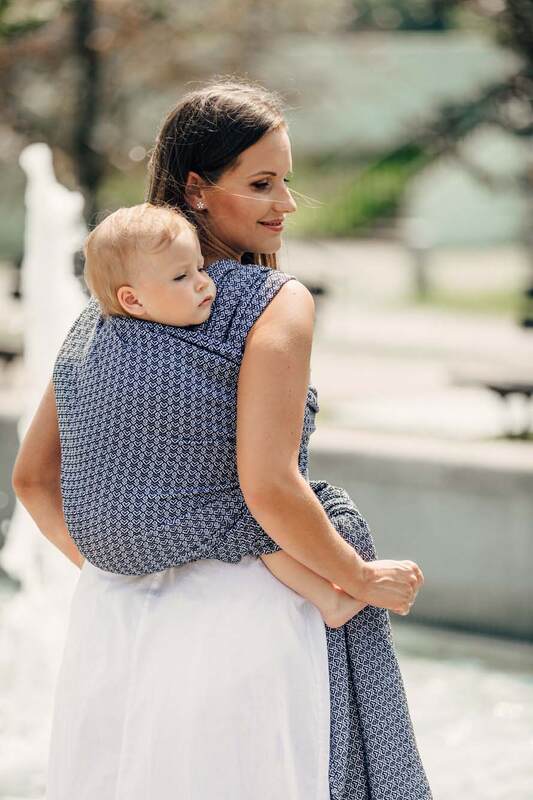 :WVJ_L_LTTL_LV_HRMN #babywearing