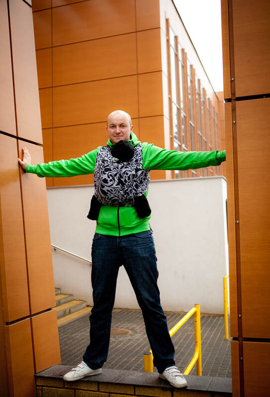 :WVJ_L_TWSTD_LVS_BLCK_WHT #babywearing