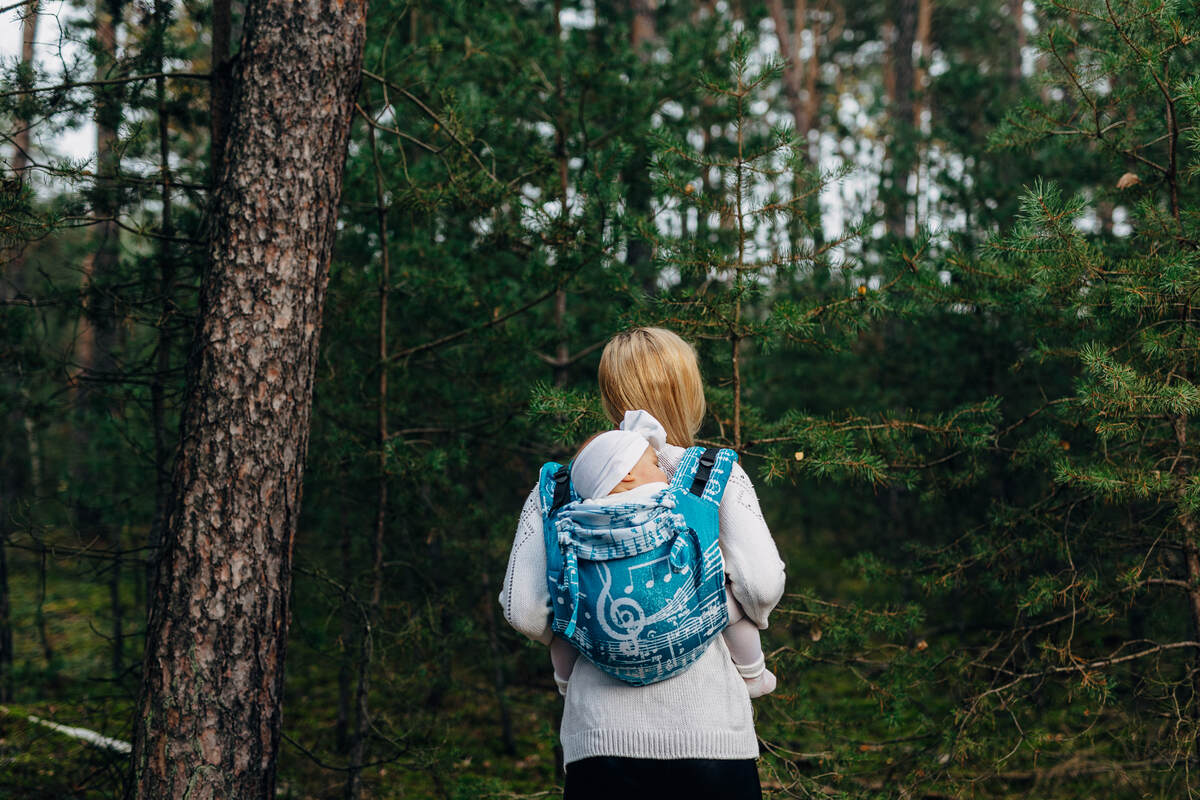 Onbuhimo de Lenny, taille standard, jacquard, (51% Coton, 30% Laine Mérinos, 10% Soie, 5% Cachemire, 4% Fil Métallisé) - SYMPHONY - ICY #babywearing