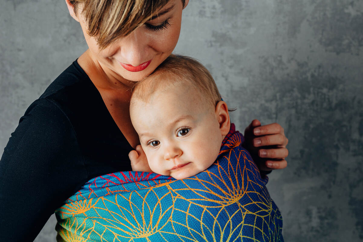 Żakardowa chusta do noszenia dzieci, bawełna - TĘCZOWY LOTOS - rozmiar XS #babywearing