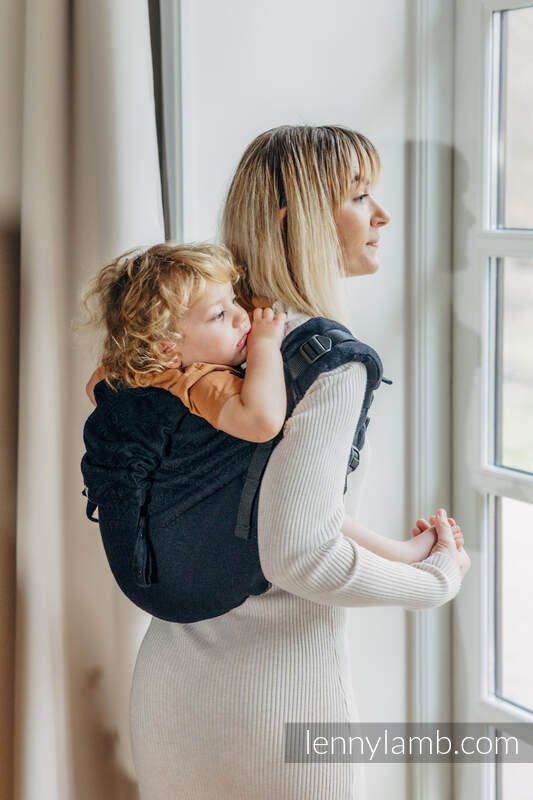 Onbuhimo – bæresele uten midjebelte, Størrelse , PEACOCK'S TAIL - PITCH BLACK (Andre sortering) #babywearing
