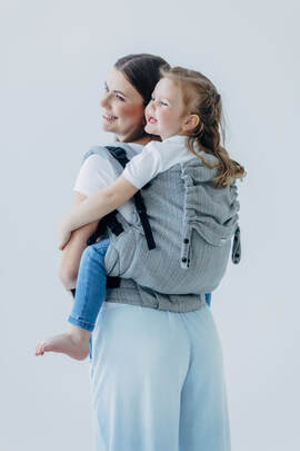 LennyPreschool Carrier, Preschool Size, jacquard weave (54% silk, 46% cotton) - LITTLE LOVE - MUNA