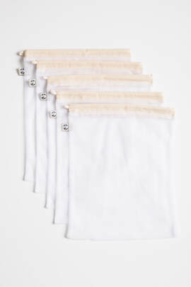Set of Five Mesh Sacks - size M (35x28cm)