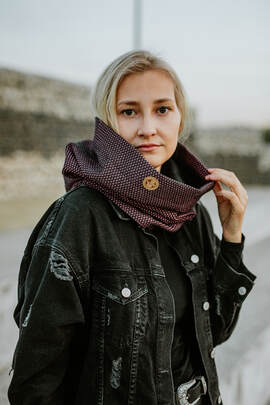 Écharpe tube (Tissu extérieur - 60% Coton, 28% Lin, 12% Soie tussah; Doublure - 100% coton) - LITTLE PEARL - VARIETE & BLACK