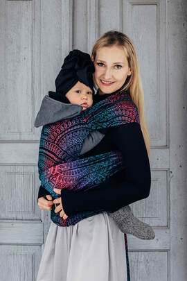LennyHybrid Half Buckle Carrier, Standard Size, jacquard weave (60% cotton, 28% merino wool, 8% silk, 4% cashmere) - PEACOCK'S TAIL - BLACK OPAL